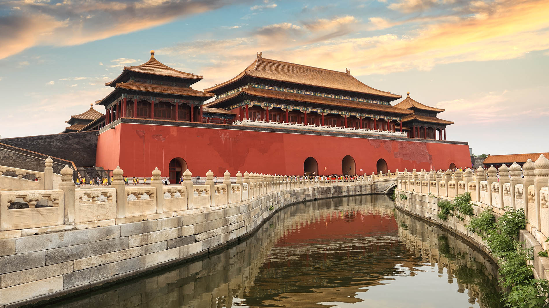 Forbidden City~Step back in time to the Ming and Qing dynasties (1368 - 1911). The Imperial Palace, nearly double the size of the Vatican, is the largest palace in the world.