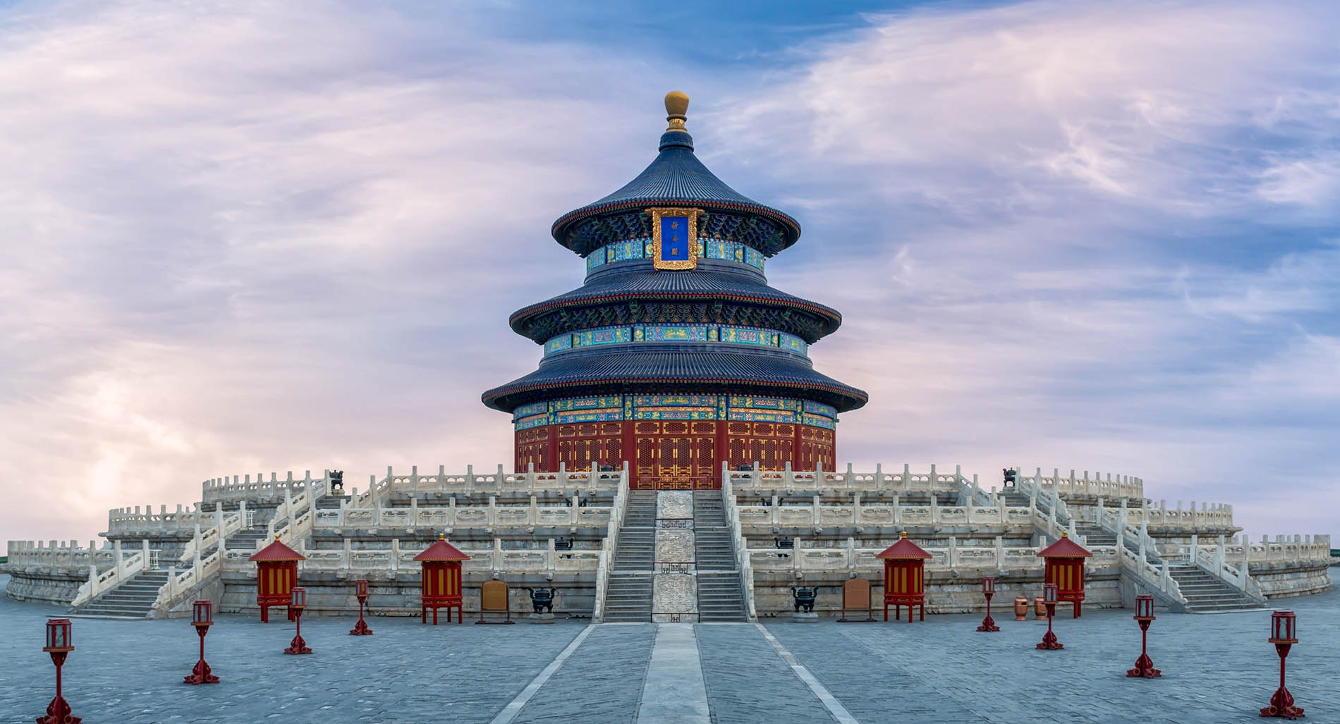 Temple of Heaven~Unique in its grandeur, architecture and color scheme, the Temple of Heaven is set within a beautiful park that serves as the backdrop to a whole array of Chinese cultural activities, from Taichi to Chinese Chess to patriotic singing troupes. There's even a marriage market there.